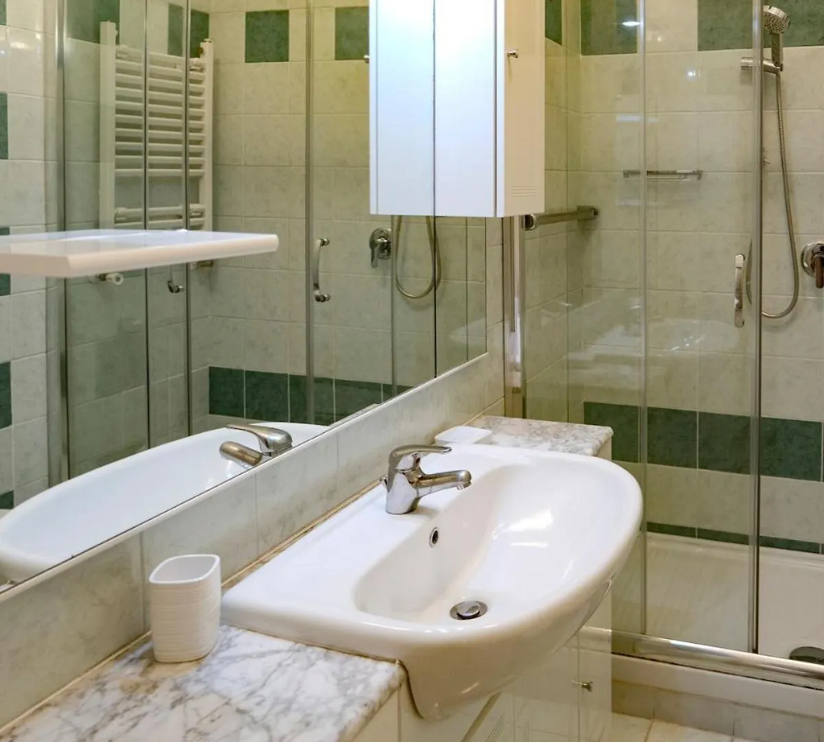 Restart Accommodations - Dea Roma