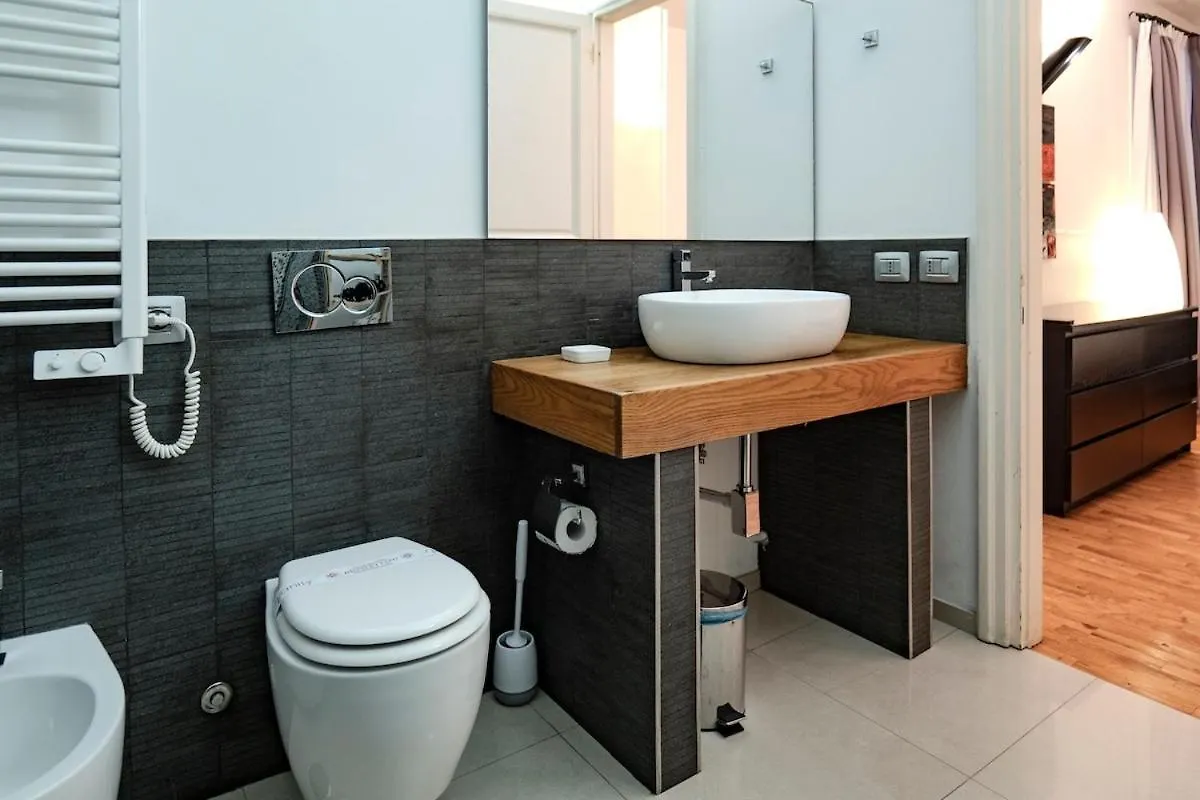 Restart Accommodations Dea Roma Apartment Rome