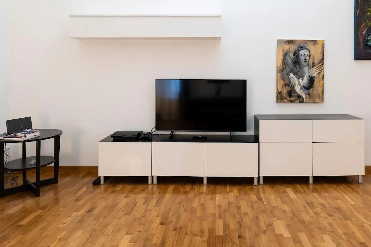 Restart Accommodations - Dea Roma Rom