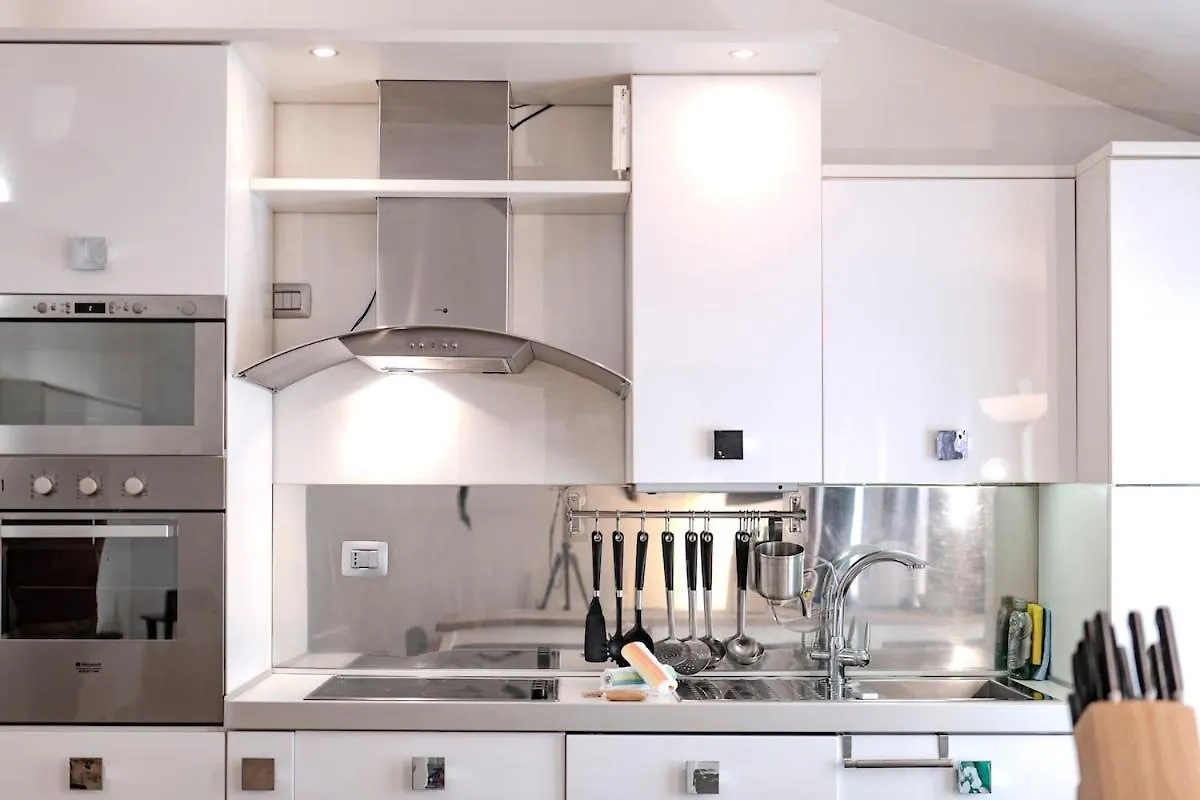 Apartment Restart Accommodations Dea Roma