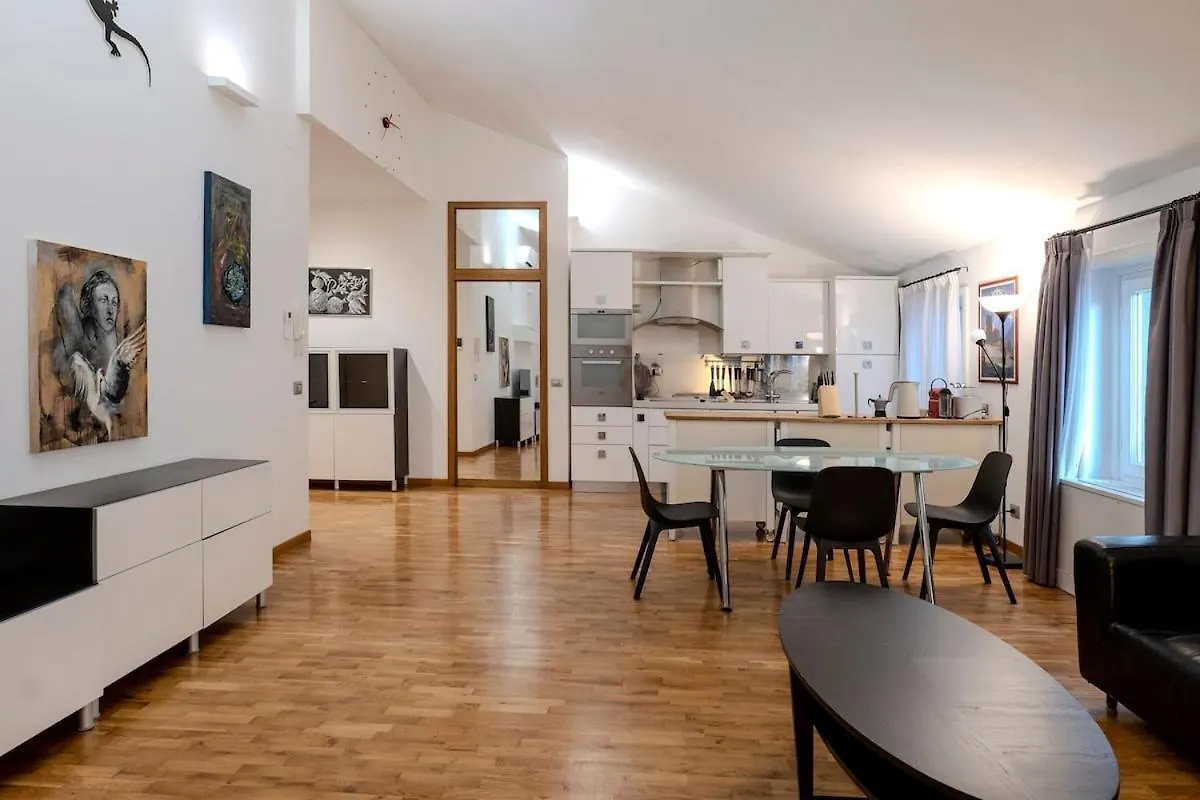 Restart Accommodations Dea Roma 0*, Rome Italy