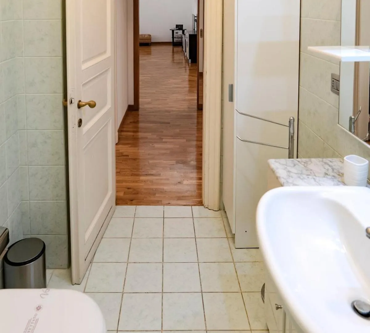 Apartment Restart Accommodations Dea Roma