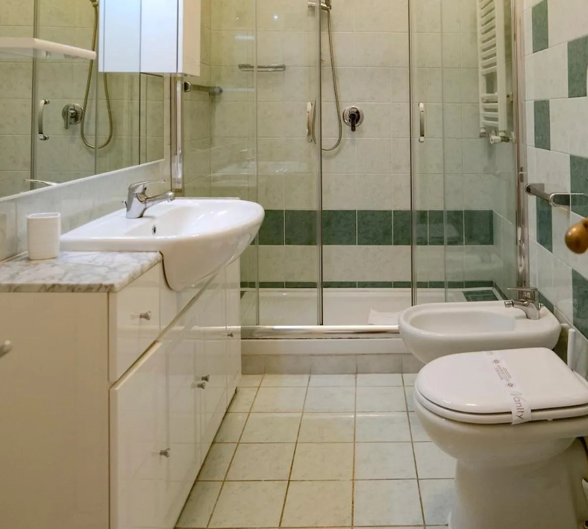 Restart Accommodations Dea Roma 0*, Rome Italy